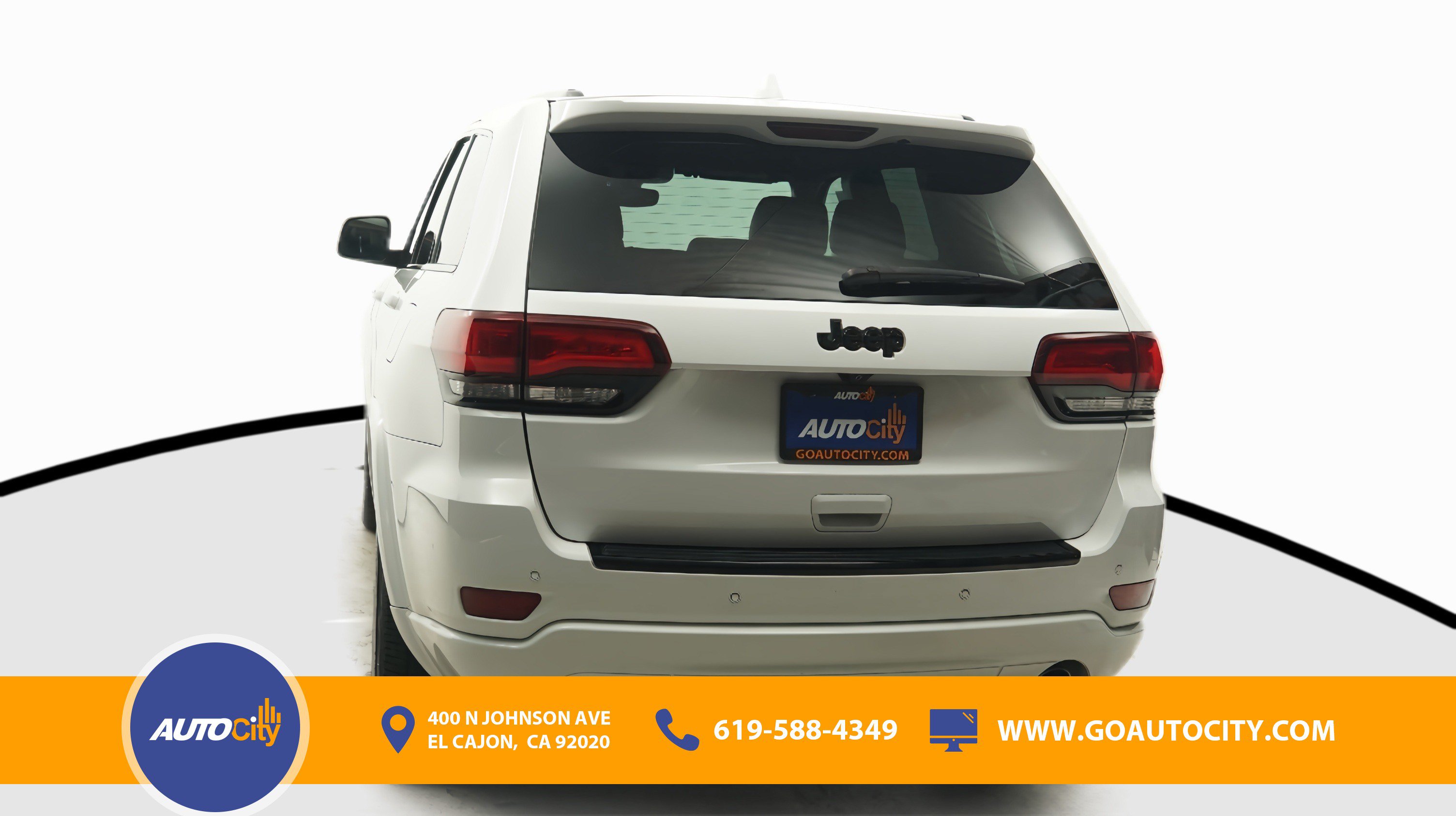 Used 2018 Jeep Grand Cherokee Altitude RWD image 15