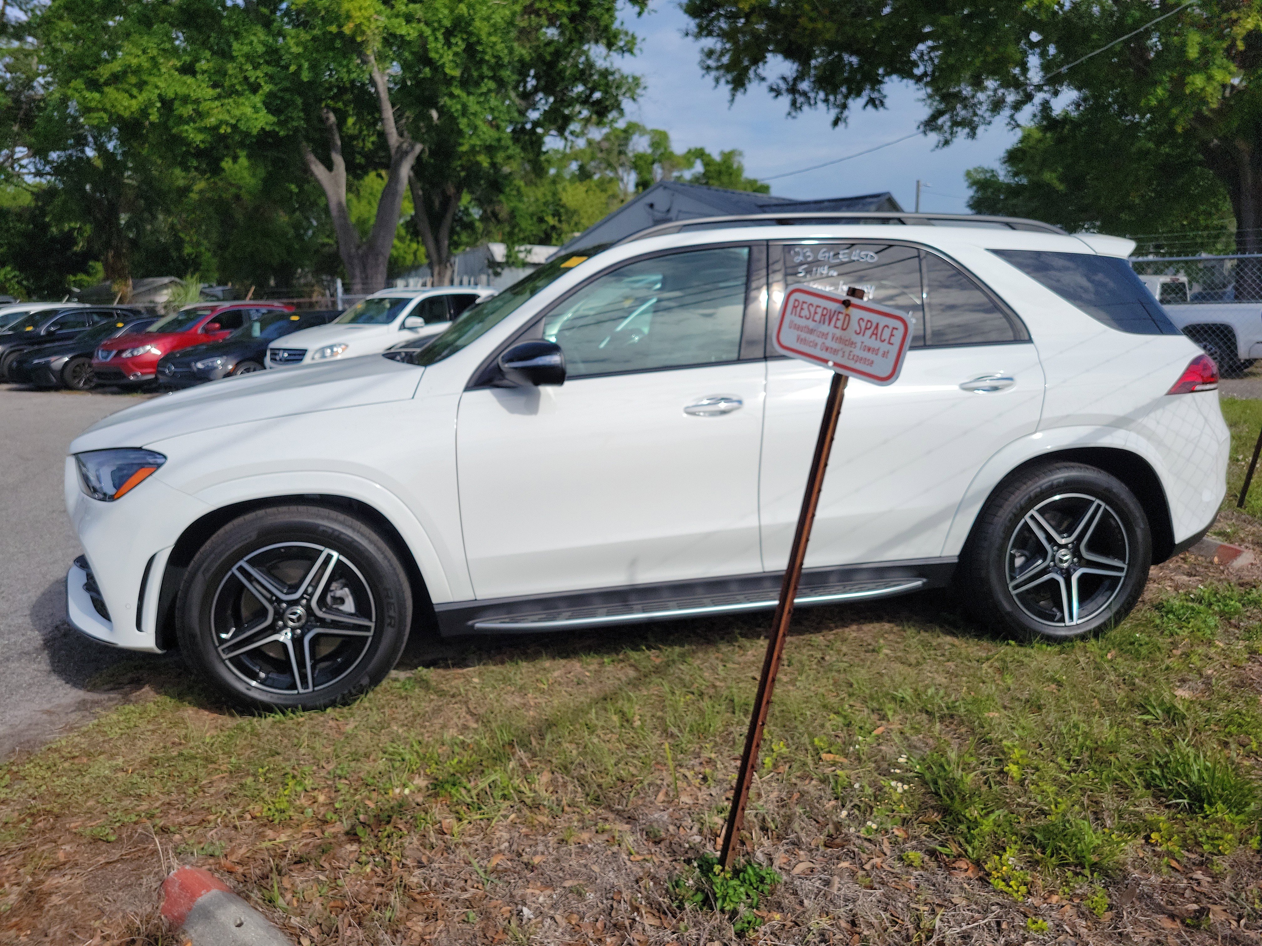 Used 2023 Mercedes-Benz GLE 450 4MATIC image 4