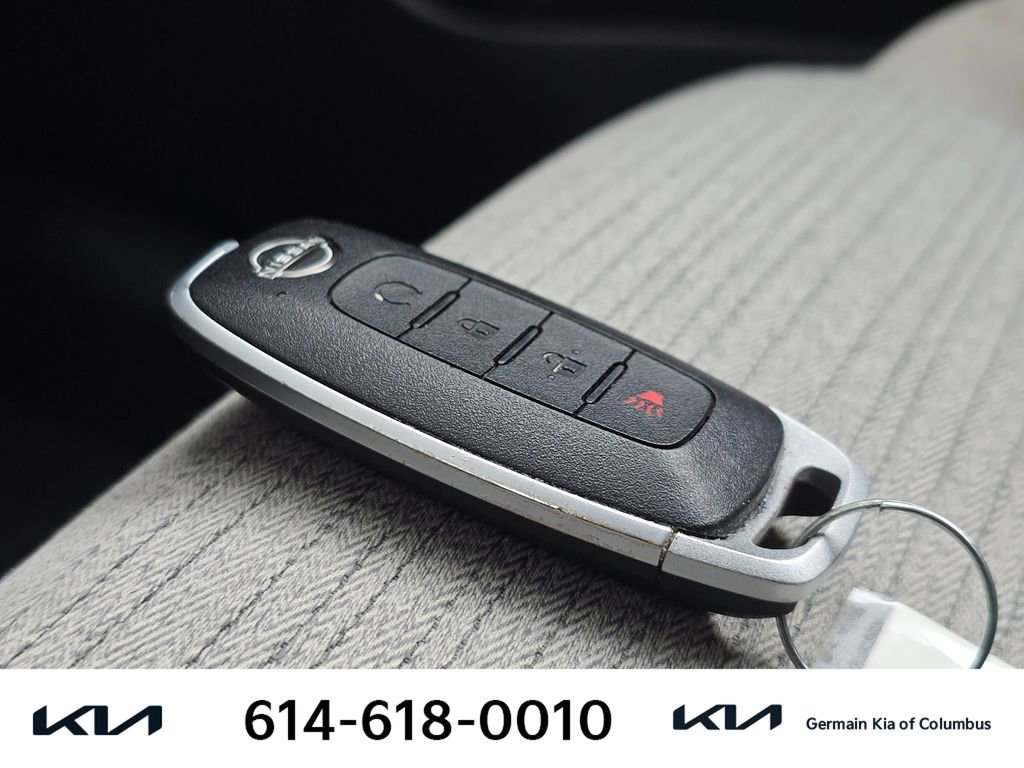 Used 2023 Nissan Rogue SV AWD/4WD image 33