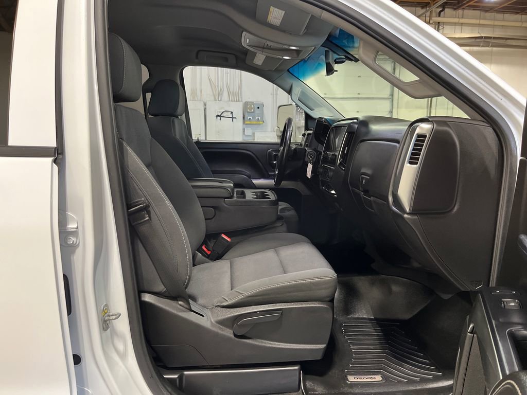 Used 2019 Chevrolet Silverado 2500 LT image 25