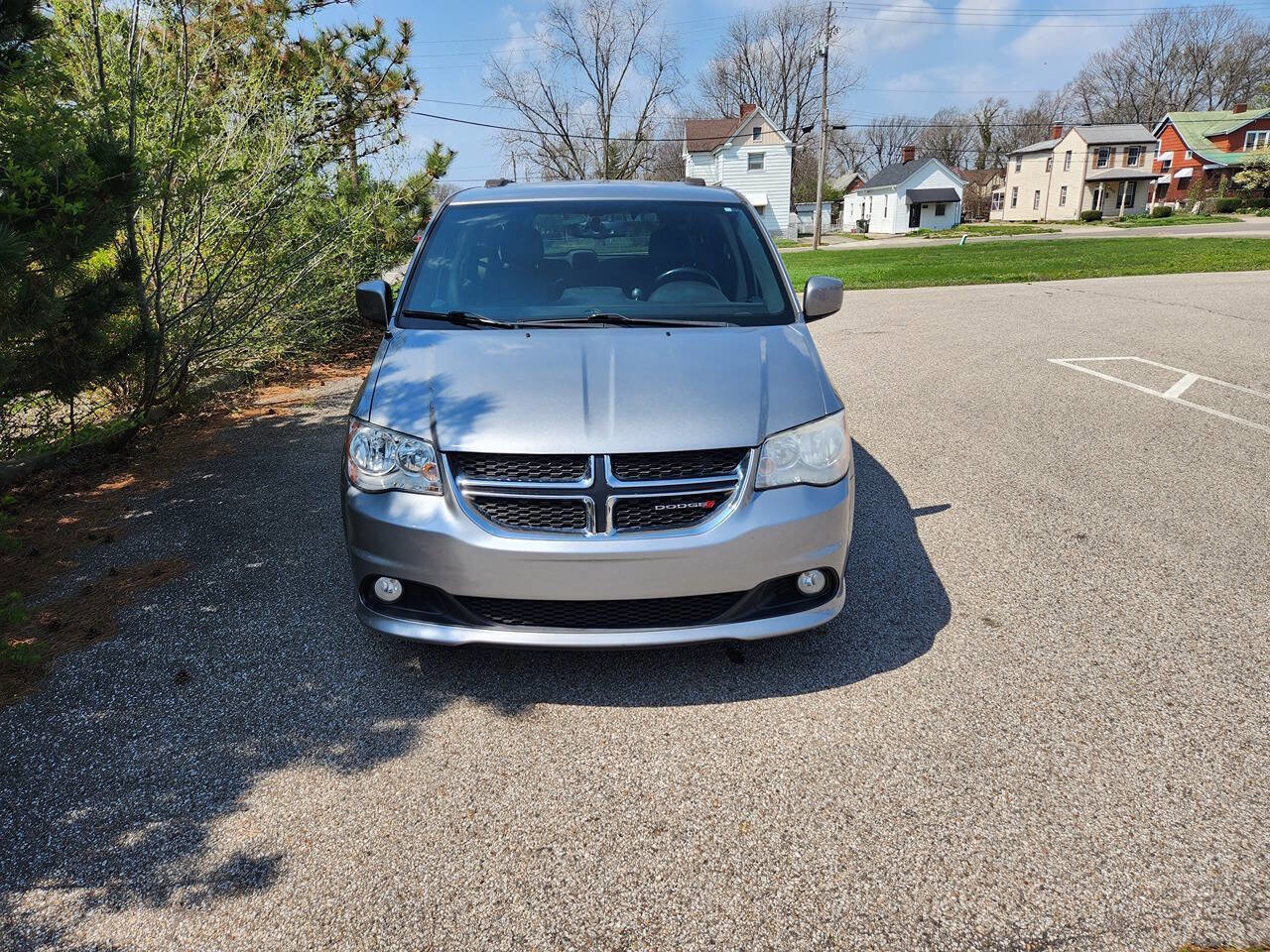 Used 2015 Dodge Grand Caravan SXT image 17