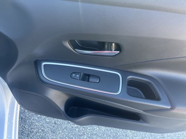 New 2025 Nissan Versa SR w/ Trunk Package image 20
