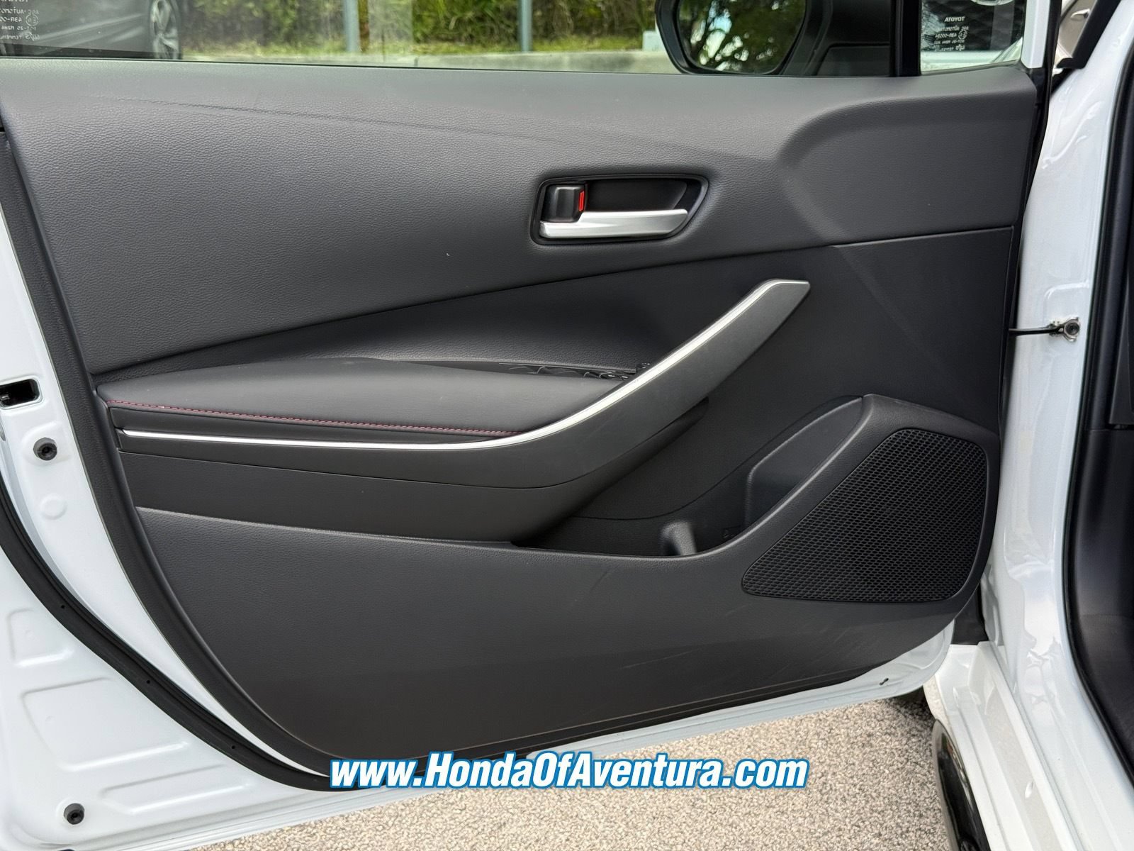 Used 2023 Toyota Corolla SE FWD image 21