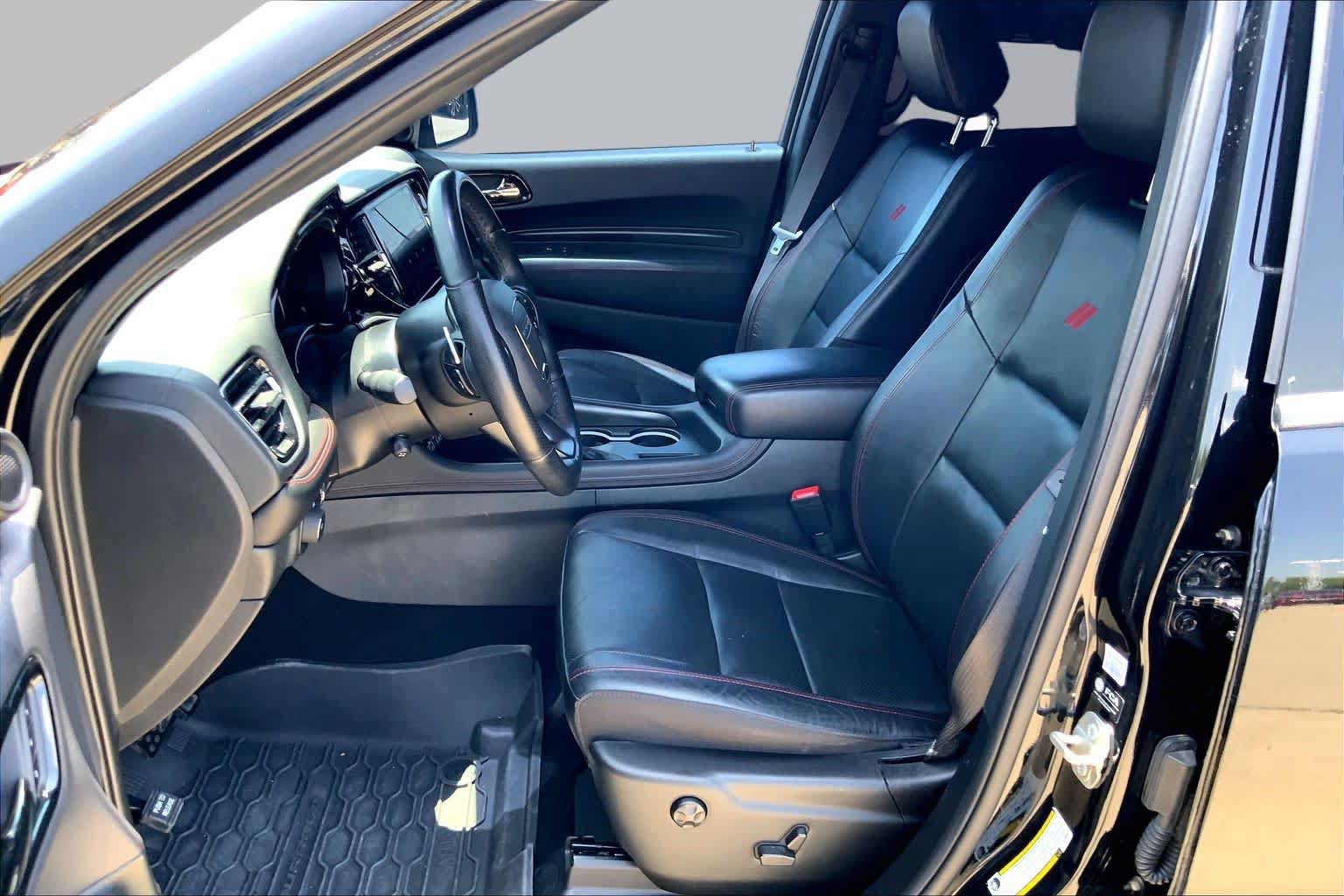 Used 2023 Dodge Durango GT RWD image 8