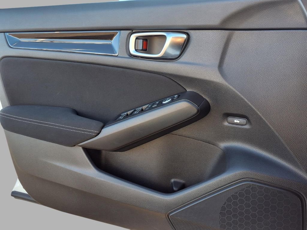 Used 2025 Honda Civic Sport image 19