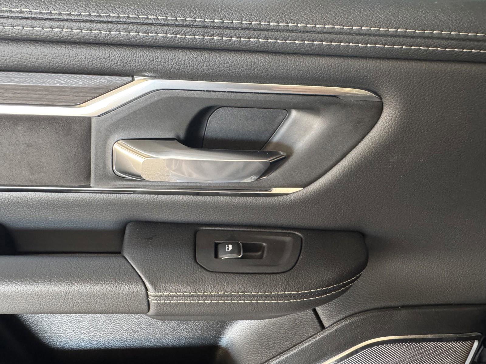 New 2026 RAM 1500 Laramie w/ Night Edition image 28