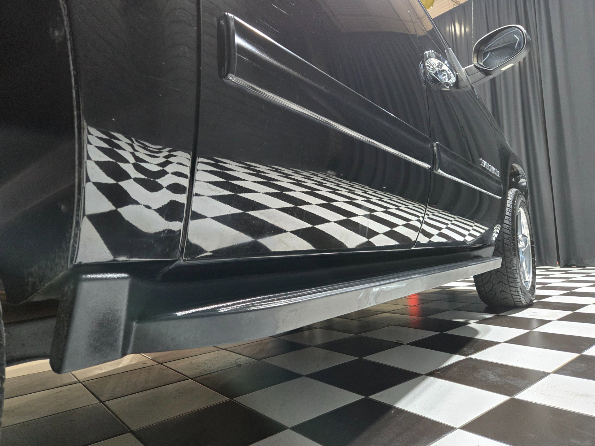 Used 2012 Chevrolet Avalanche LT w/ All-Star Edition image 49