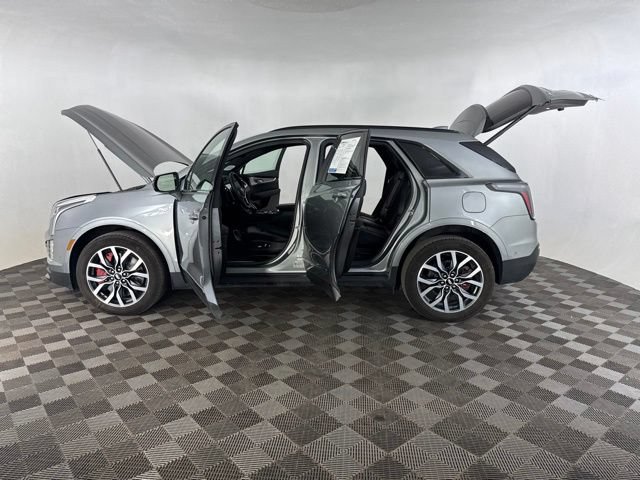Used 2025 Cadillac XT5 Sportv w/ Technology Package AWD/4WD image 11