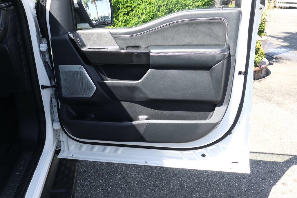 Used 2022 Ford F150 Lightning Platinum AWD/4WD image 47