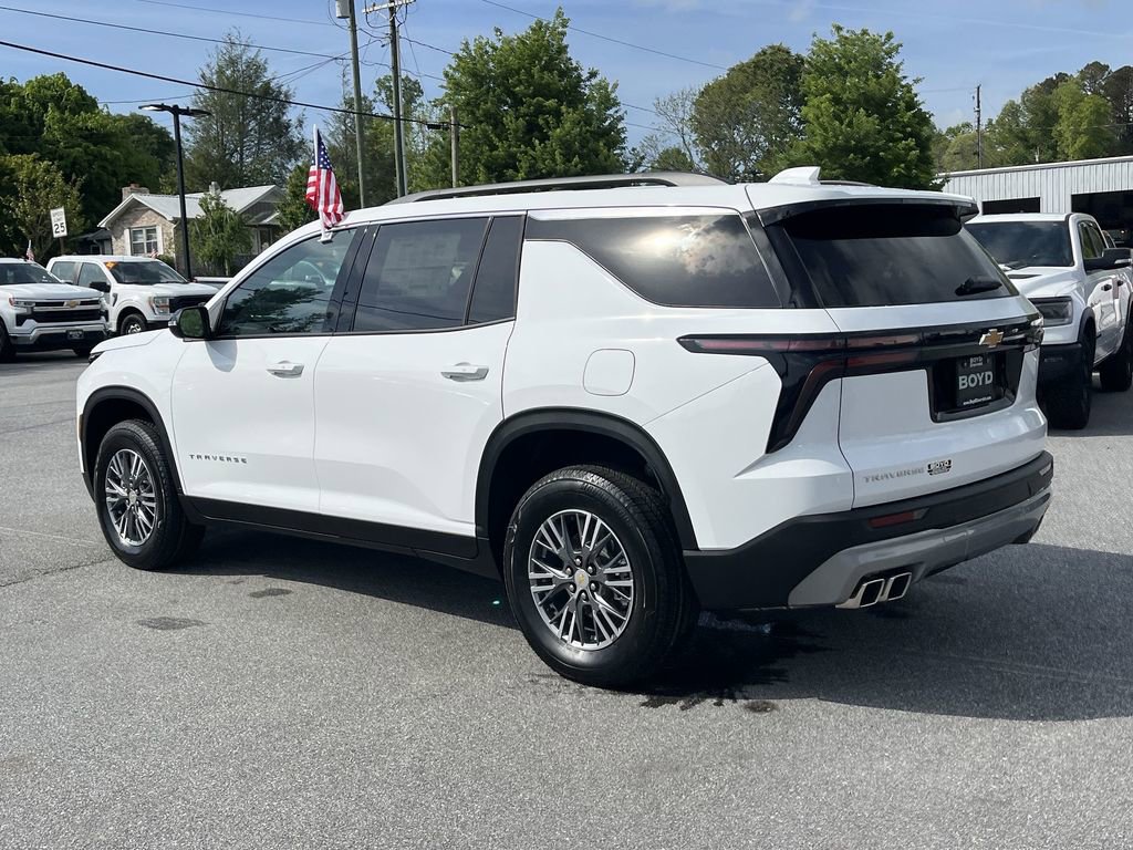 New 2025 Chevrolet Traverse LT image 7