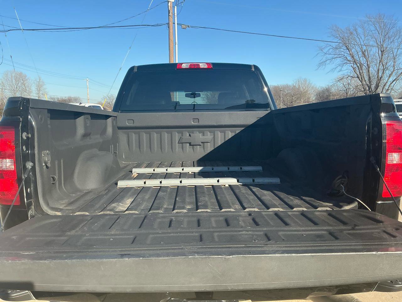 Used 2019 Chevrolet Silverado 2500 LT w/ Custom Sport Edition image 9