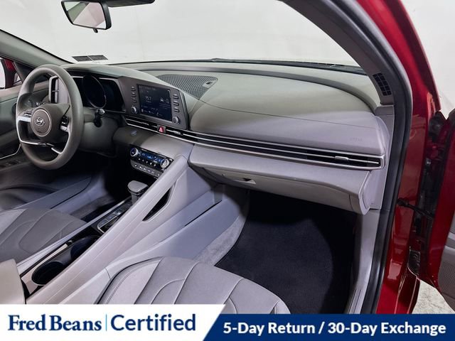 Used 2023 Hyundai Elantra Blue image 12