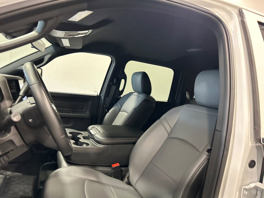 New 2026 RAM 3500 Tradesman image 15