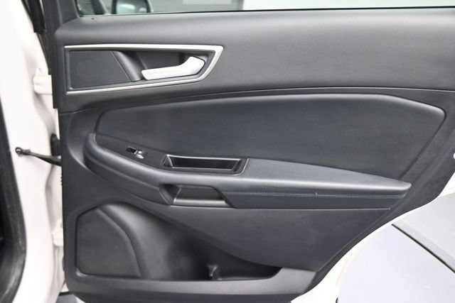 Used 2019 Ford Edge SEL w/ Equipment Group 201A AWD/4WD image 24
