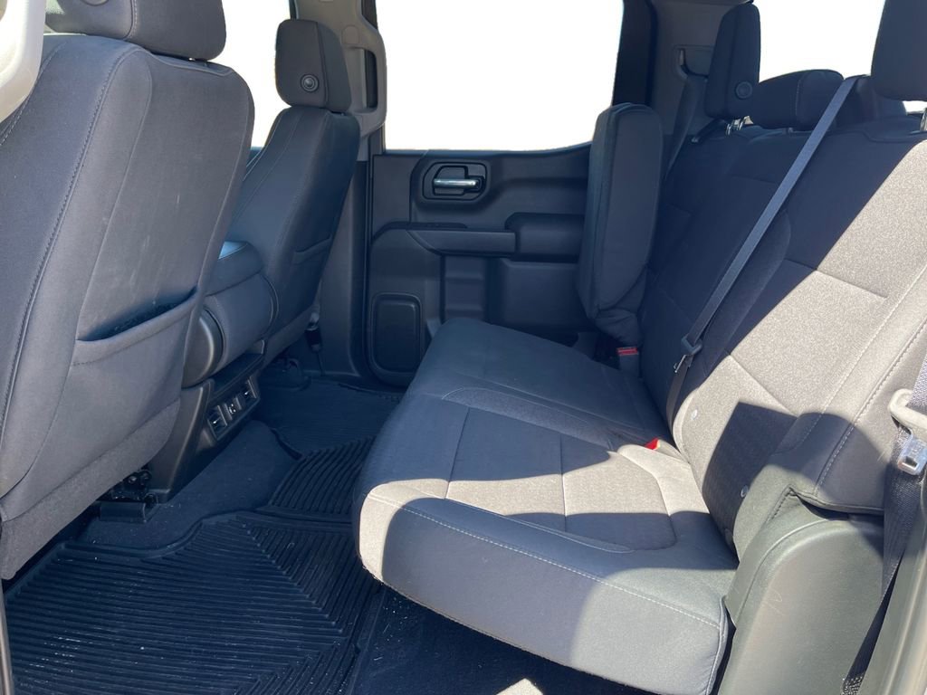 Used 2021 Chevrolet Silverado 1500 LT image 22