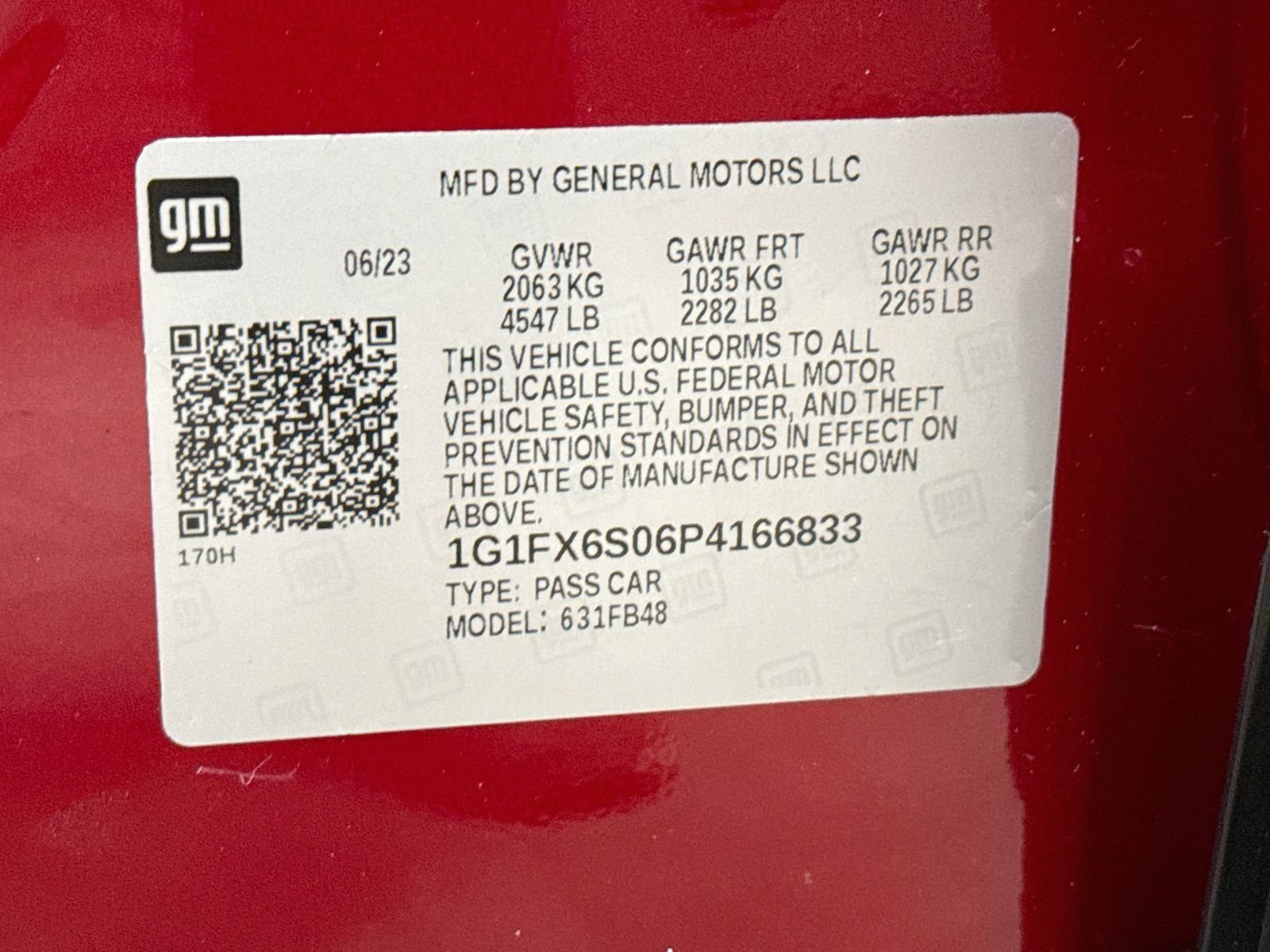 Used 2023 Chevrolet Bolt LT w/ Infotainment Package FWD image 35