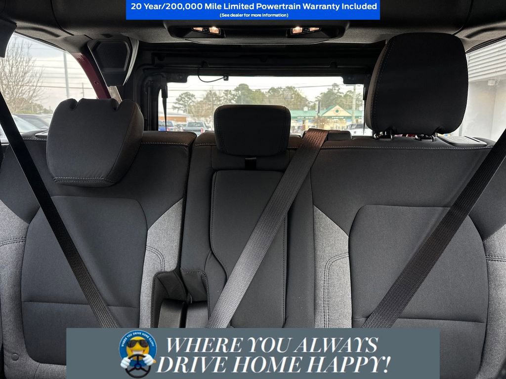 New 2025 Ford Bronco 4-Door image 22