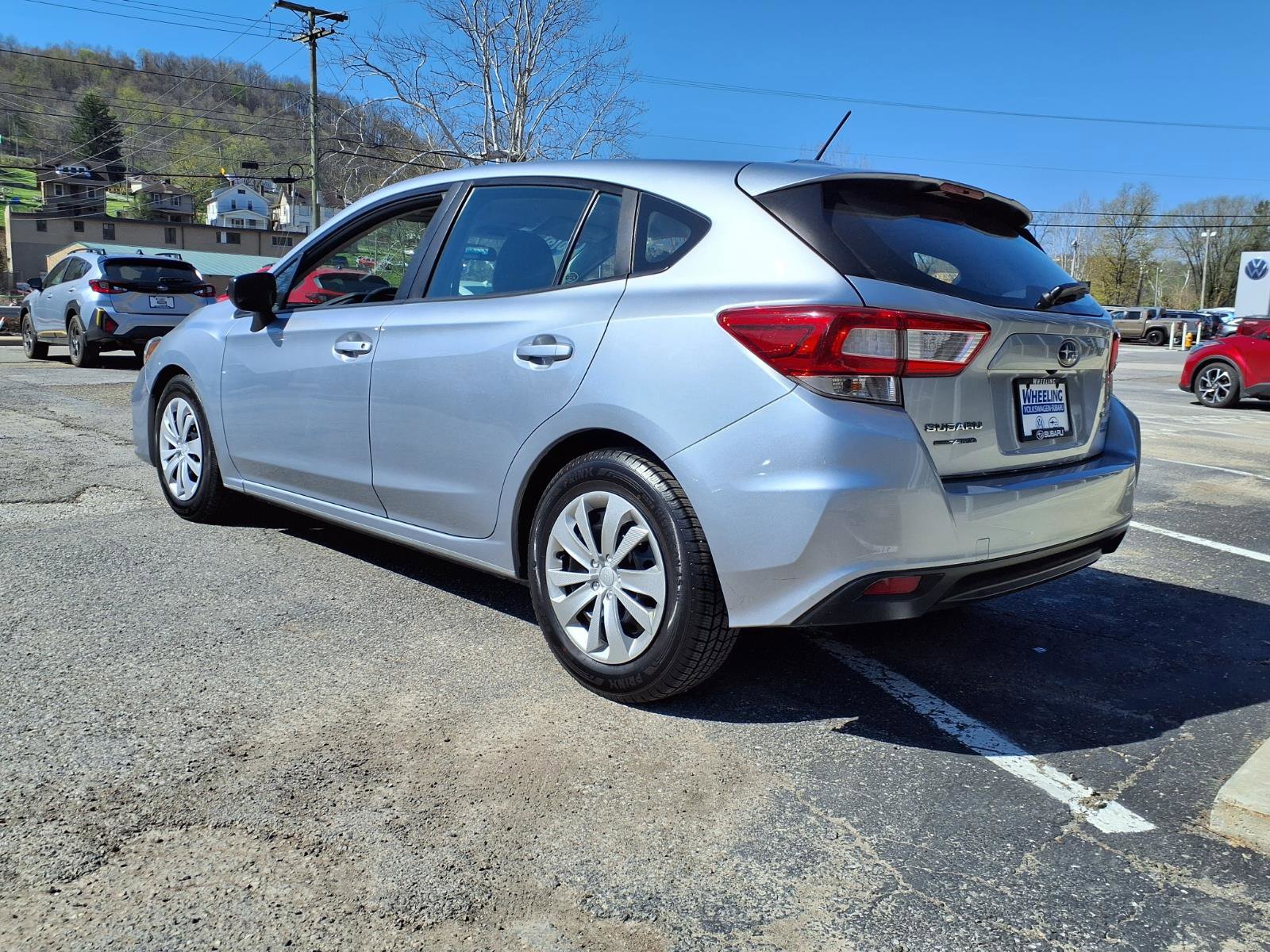 Used 2019 Subaru Impreza 2.0i image 4