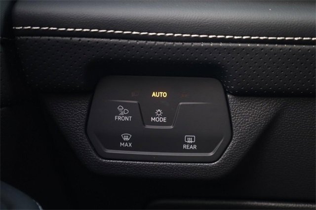 New 2026 Volkswagen Atlas SE image 20