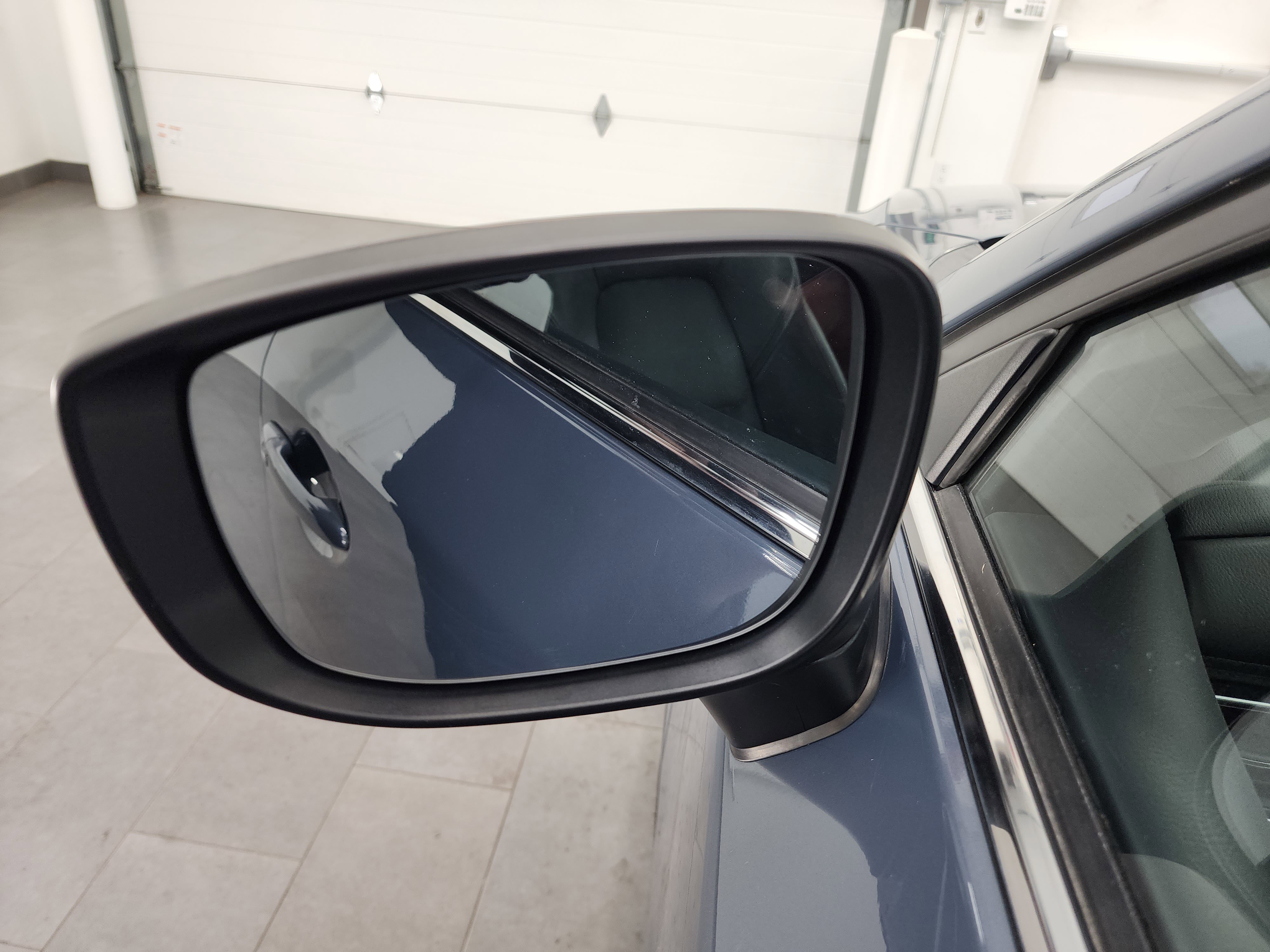 Used 2024 MAZDA CX-5 Carbon Edition image 33