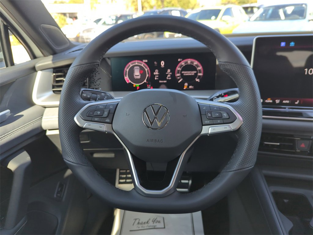 New 2026 Volkswagen Tiguan SE R-Line image 26