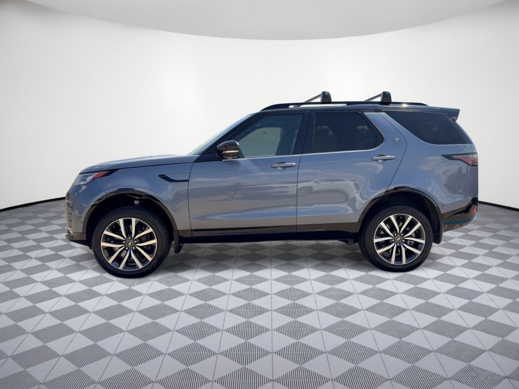 Used 2023 Land Rover Discovery S R-Dynamic AWD/4WD image 2