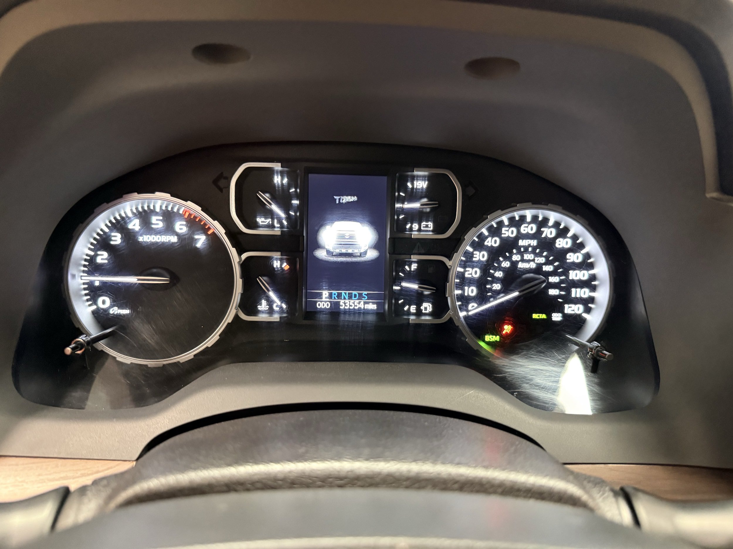 Used 2021 Toyota Tundra Limited w/ Limited Premium Package AWD/4WD image 32