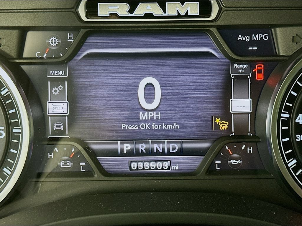 Used 2022 RAM 1500 Laramie AWD/4WD image 15