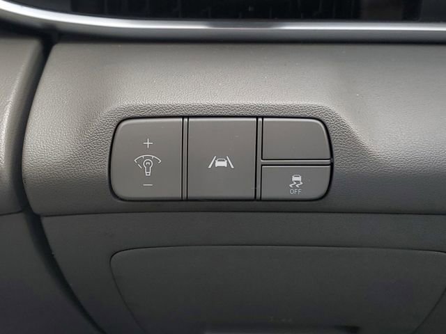 Used 2023 Hyundai Elantra SEL w/ Convenience Package image 26