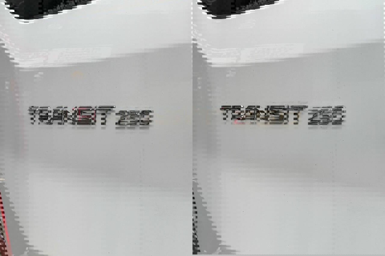 Used 2016 Ford Transit 250 148 Medium Roof image 26