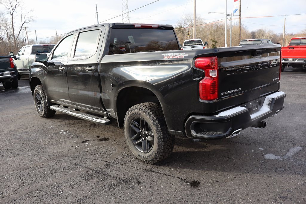 New 2026 Chevrolet Silverado 1500 Custom Trail Boss image 3