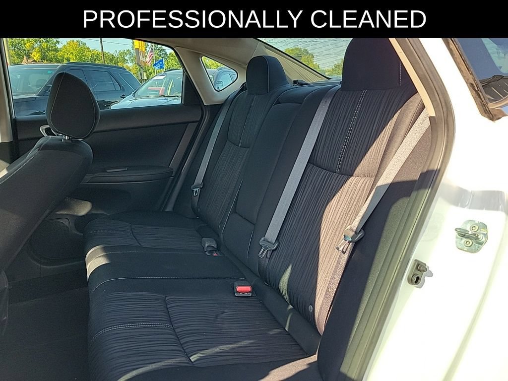 Used 2016 Nissan Sentra SV FWD image 10