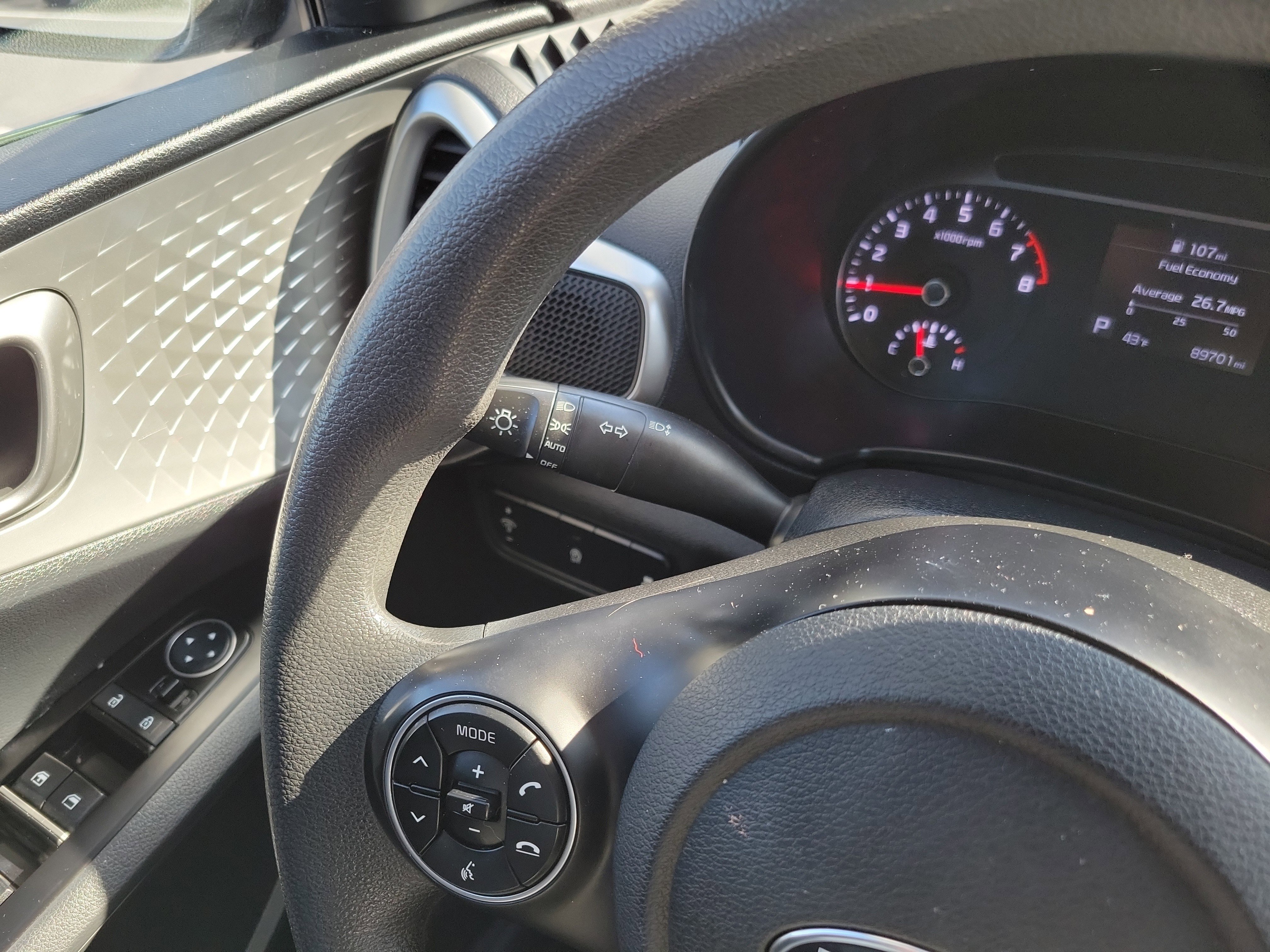 Used 2021 Kia Soul LX image 23