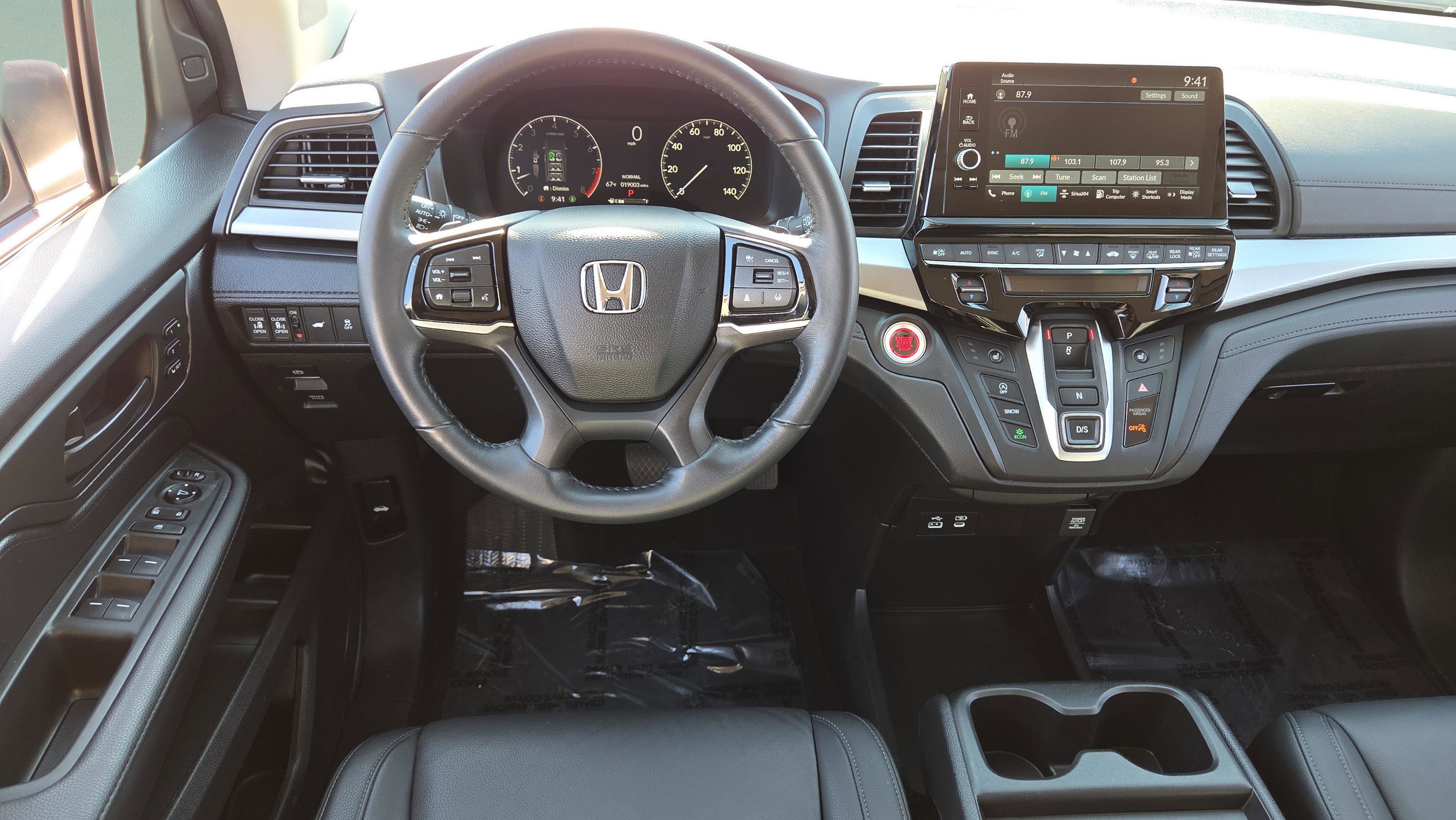 Certified 2025 Honda Odyssey EX-L image 13