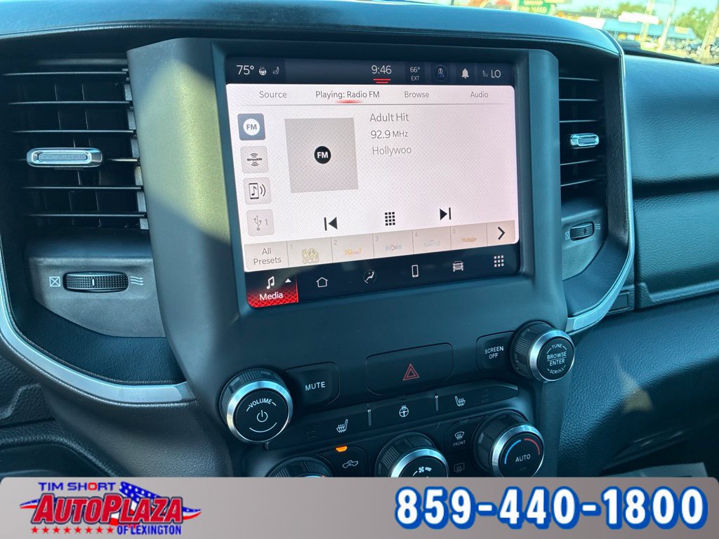 Used 2023 RAM 1500 Big Horn AWD/4WD image 32