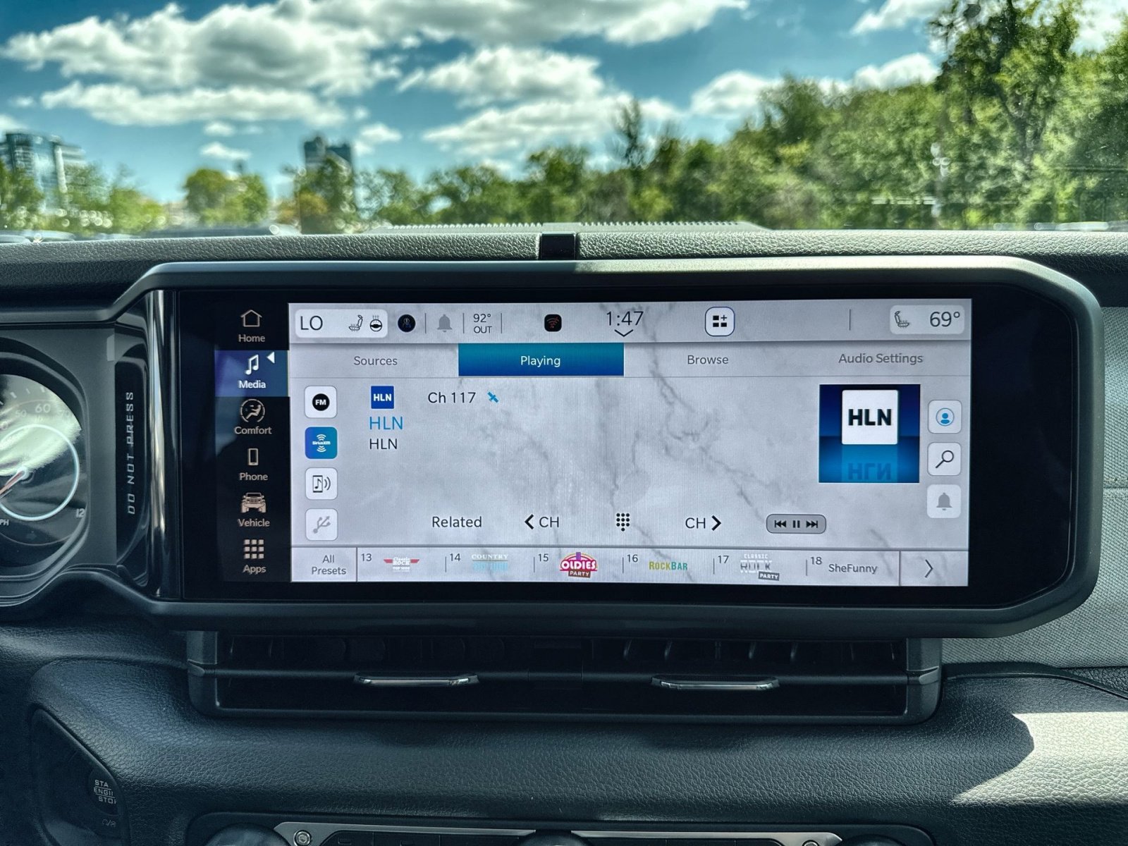 New 2025 Jeep Wrangler Sport S image 18