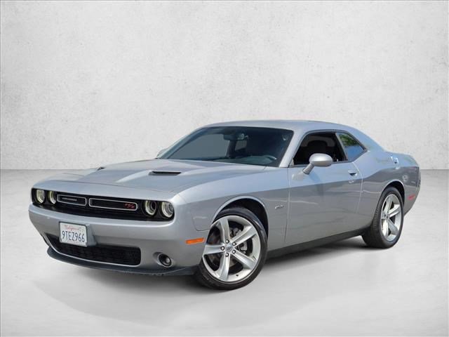 Used 2017 Dodge Challenger R/T w/ Sound Group RWD video 1