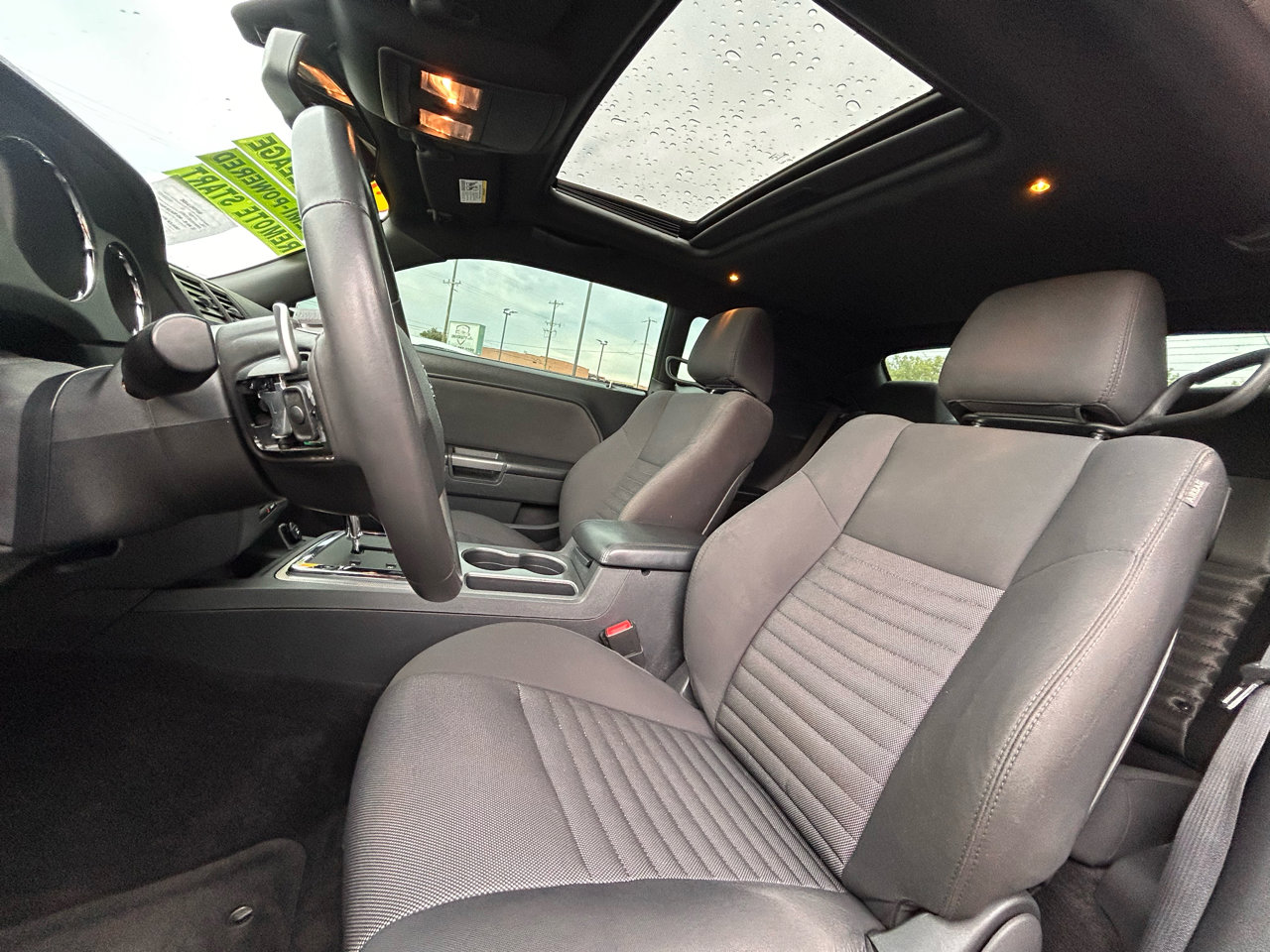 Used 2014 Dodge Challenger R/T image 15