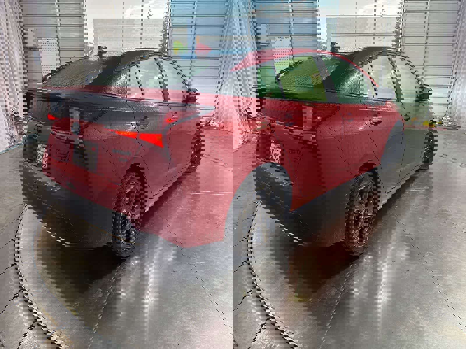 Used 2021 Toyota Prius image 5