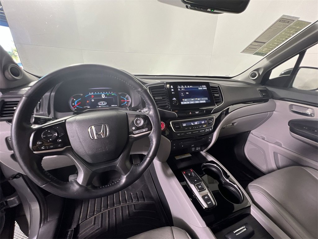 Used 2019 Honda Pilot Elite image 11