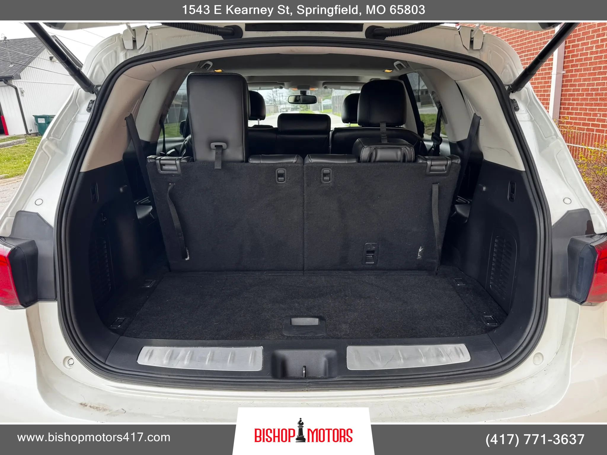 Used 2017 INFINITI QX60 Luxe image 19