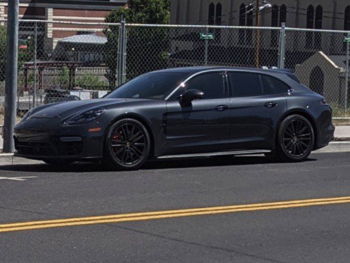 Used 2020 Porsche Panamera GTS image 1
