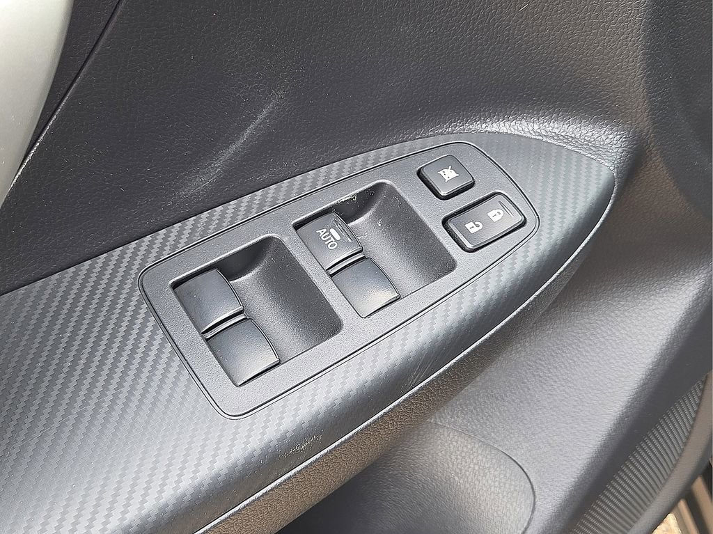 Used 2025 Mitsubishi Eclipse Cross SE image 22