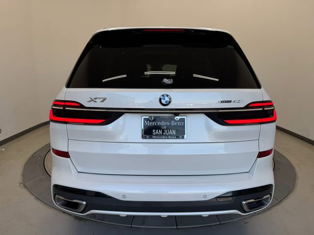 Used 2023 BMW X7 xDrive40i w/ Executive Package image 12