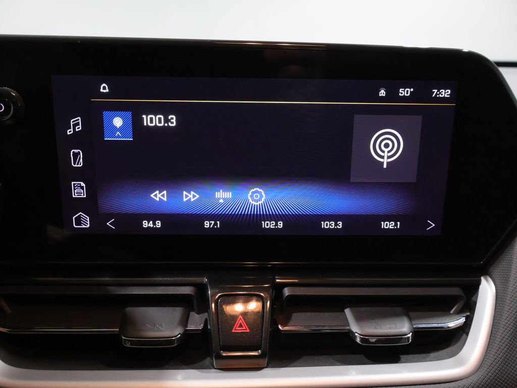 Used 2025 Chevrolet TrailBlazer LT AWD/4WD image 26