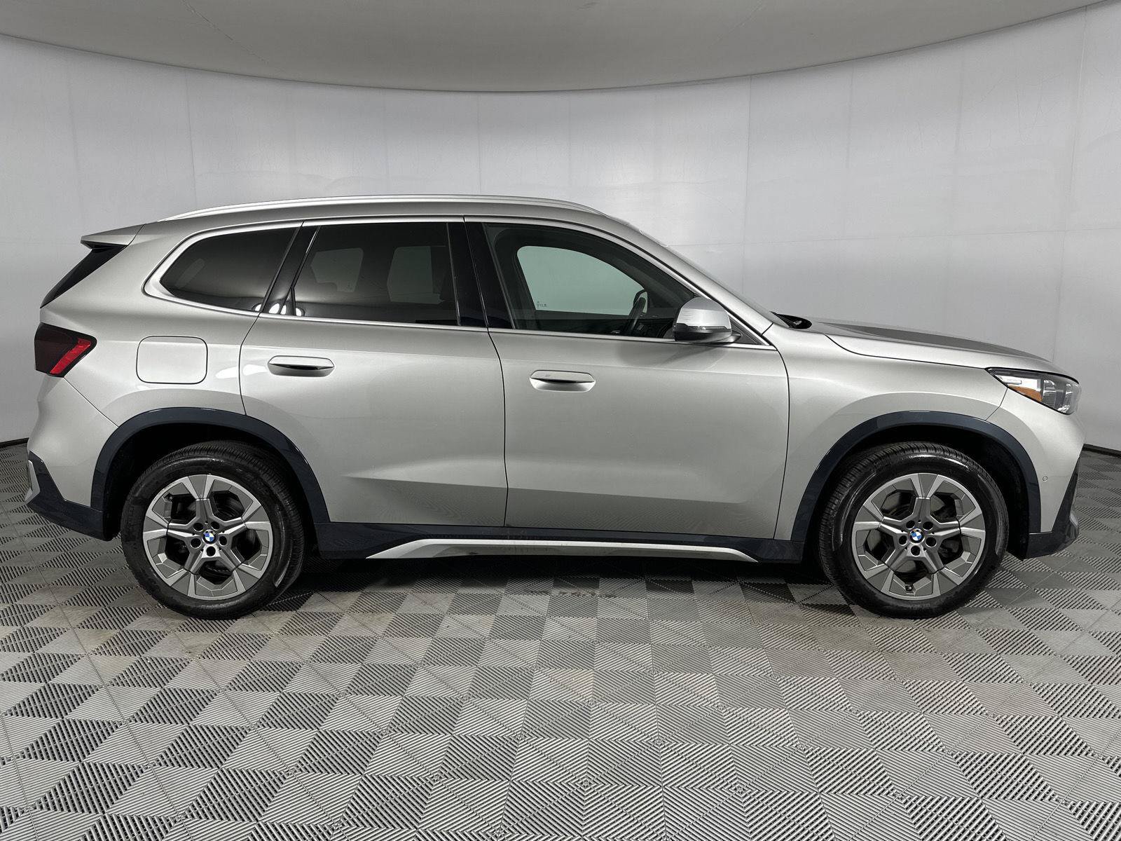 Used 2023 BMW X1 xDrive28i w/ Convenience Package AWD/4WD image 27