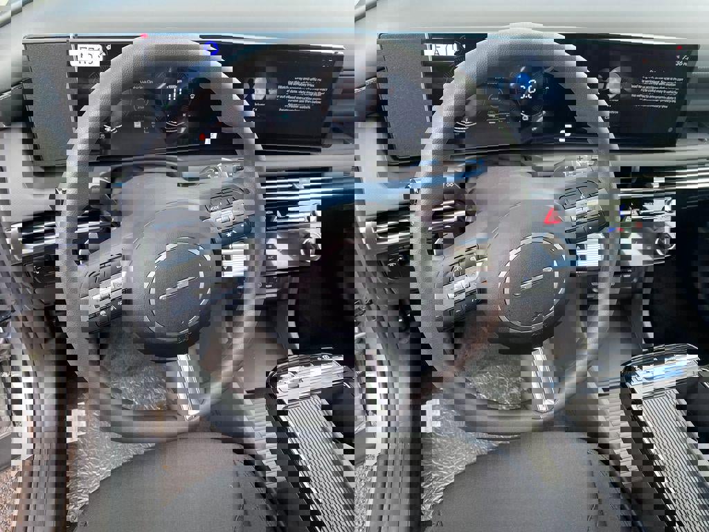 New 2026 Hyundai Tucson Blue SE AWD/4WD image 32