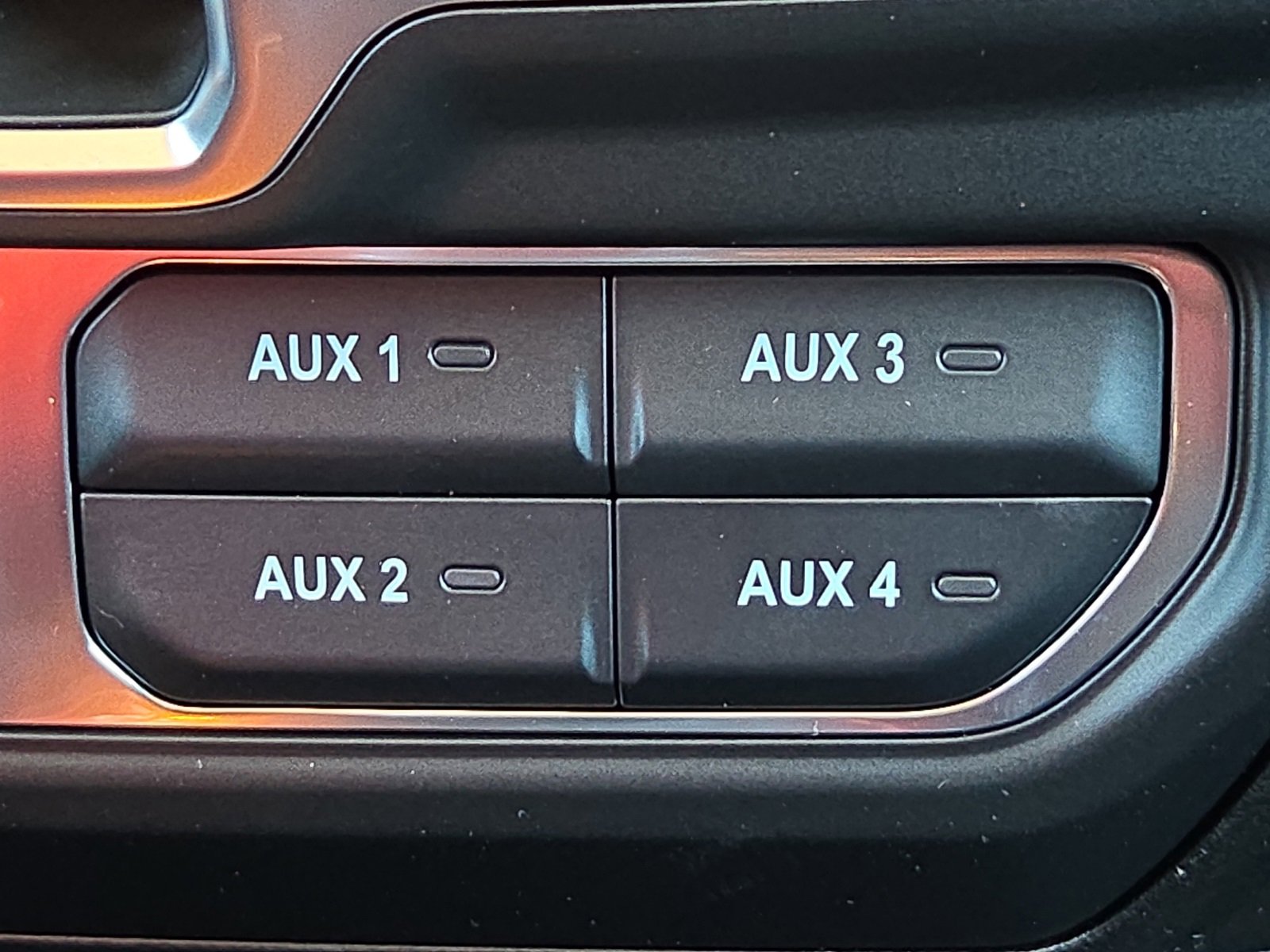 New 2026 Jeep Gladiator Mojave w/ Safety Group image 20