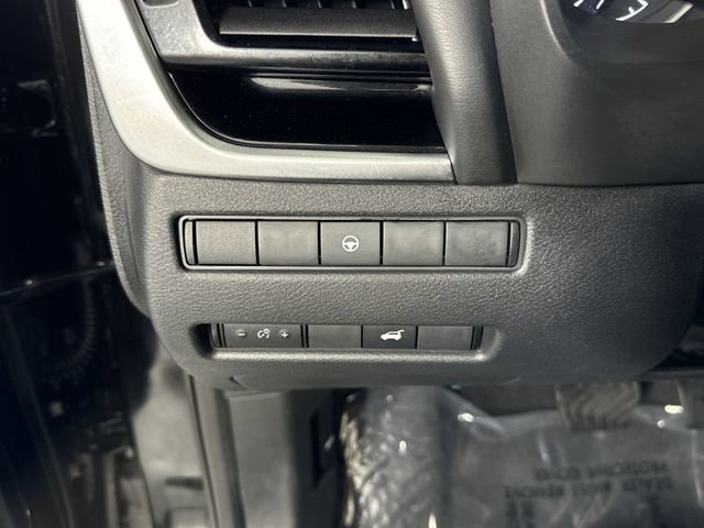 Used 2022 Nissan Rogue SL w/ SL Premium Package image 15