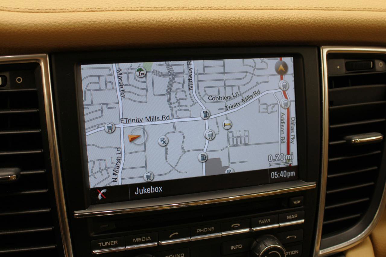 Used 2014 Porsche Panamera S image 60